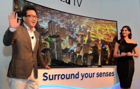 Sonam Kapoor launches new range of Samsung curved TVs in New Delhi