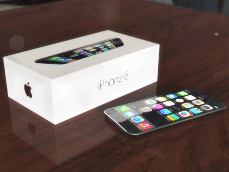 Apple’s iPhone 6 may debut on October 14